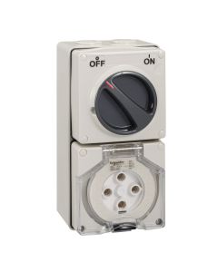 500V 50A 4 pin SW SKT IP66