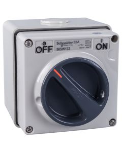 240V 32A SP SW IP66